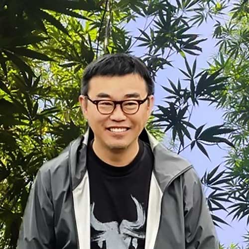 HL Hongliang Ding